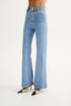 FLARE BLUE JEANS